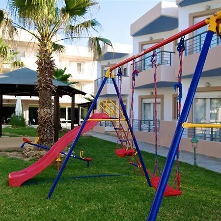 Krini Otel Sfáka